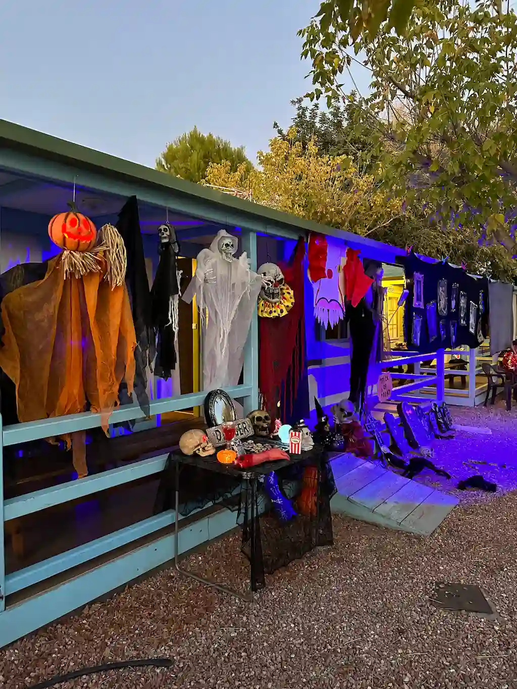 camping halloween 2025